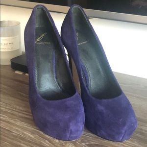 Brian Atwood purple pumps